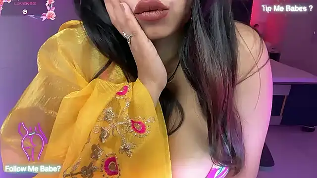 Snapshot of Blackwidow_08 chatting on 16, 10, 2025 Blackwidow 08 online show from 16, 10, 2025