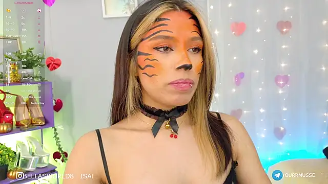 Snapshot of yourrmuse chatting on 2, 11, 2025 yourrmuse online show from 2, 11, 2025