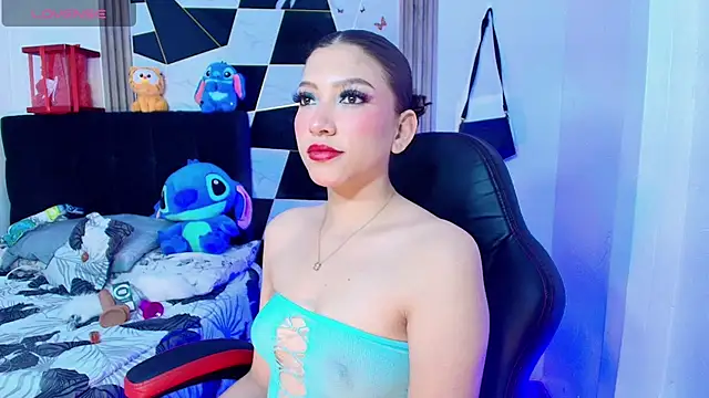 Snapshot of sophia_arevalo chatting on 27, 11, 2025 sophia arevalo online show from 27, 11, 2025