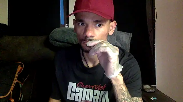 Snapshot of DrewTheTOP chatting on 15, 12, 2025 DrewTheTOP online show from 15, 12, 2025