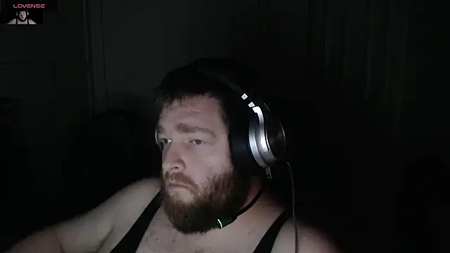 Snapshot of NeedyGlister chatting on 7, 11, 2025 NeedyGlister online show from 7, 11, 2025