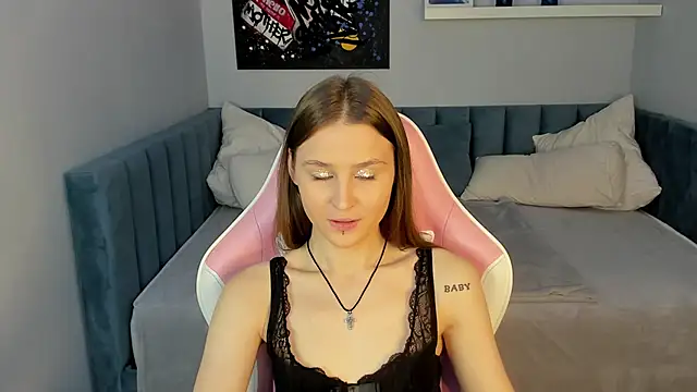 sasha  meow online show from 10, 11, 2025