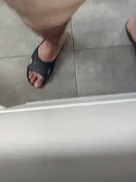 Yazaza1999 online show from 12, 10, 2025