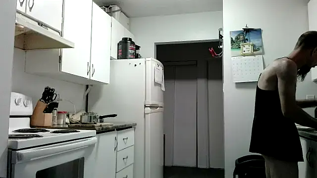 Snapshot of Ti-Pig chatting on 9, 10, 2025 Ti-Pig online show from 9, 10, 2025
