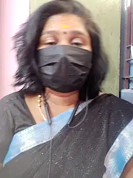 Snapshot of Tamil_Azhaghi25 chatting on 30, 5, 2026 Tamil Azhaghi25 online show from 30, 5, 2026