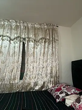 Tayler Kim online show from 22, 4, 2026