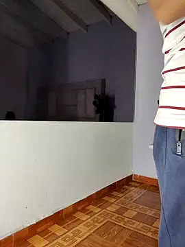 aston xvera online show from 24, 9, 2025