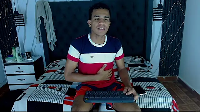 aston xvera online show from 26, 10, 2025