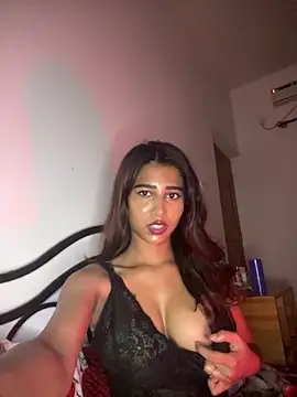 STRIP GLOW online show from 25, 4, 2026