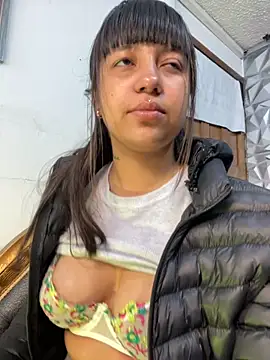 Sophi Kalifa online show from 25, 9, 2025