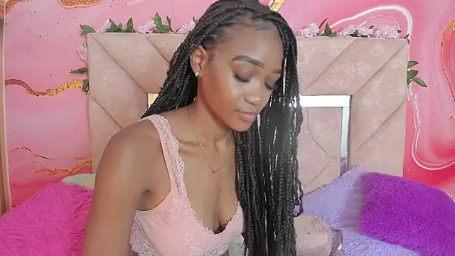 Snapshot of Taylor_oriana_ chatting on 22, 10, 2025 Taylor oriana online show from 22, 10, 2025