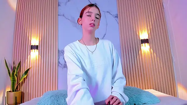 Alana 333 online show from 10, 9, 2025