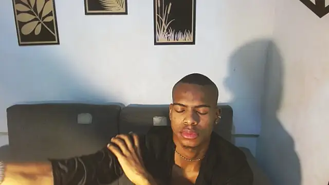 criss zuri online show from 24, 9, 2025