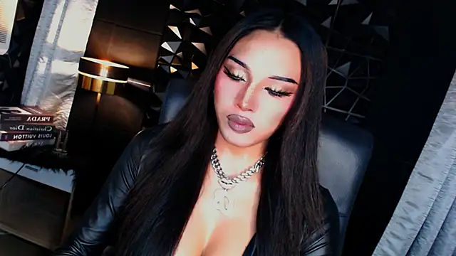 xUrGoddess Bellax online show from 6, 10, 2025