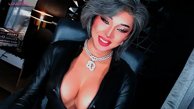 xUrGoddess Bellax online show from 9, 10, 2025