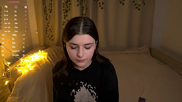 pyro flerrr online show from 4, 11, 2025