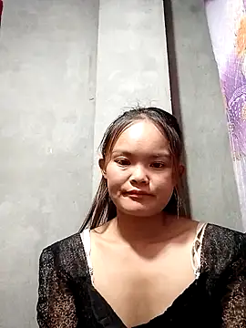 Snapshot of xinhxinhcute chatting on 13, 9, 2025 xinhxinhcute online show from 13, 9, 2025