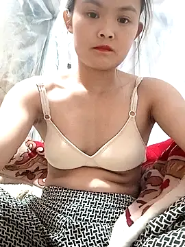 Snapshot of xinhxinhcute chatting on 27, 9, 2025 xinhxinhcute online show from 27, 9, 2025