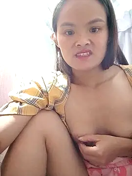 Snapshot of xinhxinhcute chatting on 30, 9, 2025 xinhxinhcute online show from 30, 9, 2025