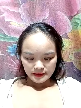 Snapshot of xinhxinhcute chatting on 6, 10, 2025 xinhxinhcute online show from 6, 10, 2025