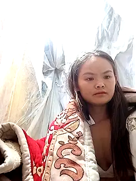 Snapshot of xinhxinhcute chatting on 9, 10, 2025 xinhxinhcute online show from 9, 10, 2025