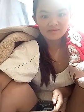 Snapshot of xinhxinhcute chatting on 27, 10, 2025 xinhxinhcute online show from 27, 10, 2025