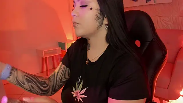 Snapshot of MAGIC_TESSA chatting on 23, 9, 2025 MAGIC TESSA online show from 23, 9, 2025