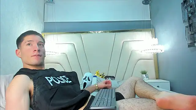 HunterHeat  online show from 21, 9, 2025