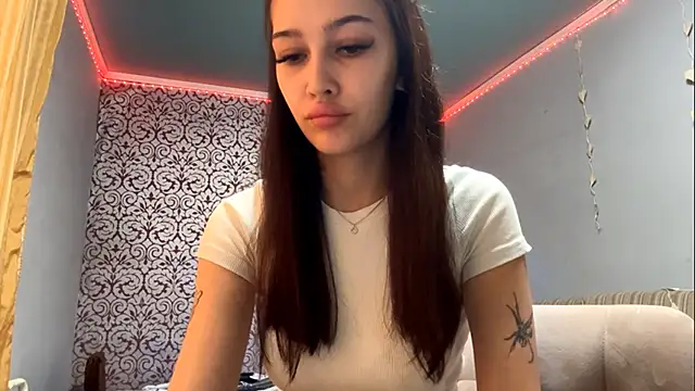 AuraJefcoat online show from 28, 9, 2025