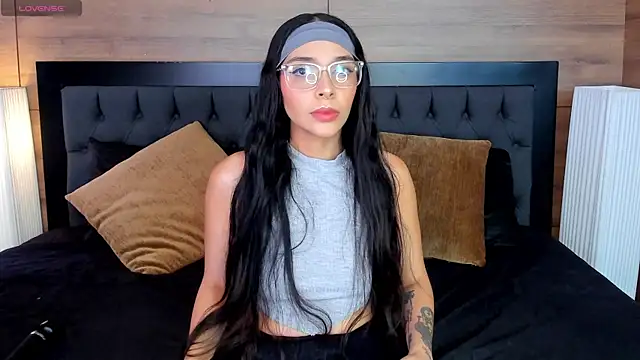 Roseaurora online show from 25, 3, 2026