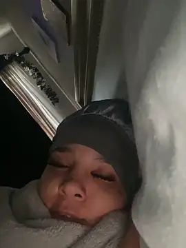 Prettygirl6070 online show from 20, 10, 2025