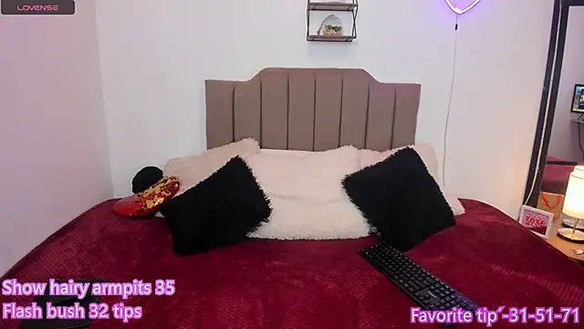 Snapshot of Elisabeth_swan chatting on 3, 11, 2025 Elisabeth swan online show from 3, 11, 2025