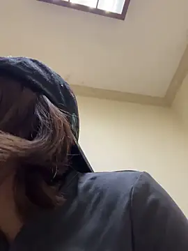 Clavelnegro online show from 15, 12, 2025