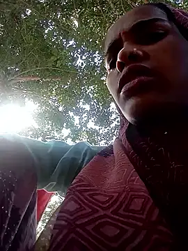 Snapshot of cutrashmi_hot47 chatting on 11, 9, 2025 cutrashmi hot47 online show from 11, 9, 2025