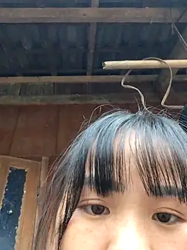 Yeszsexxy online show from 17, 12, 2025