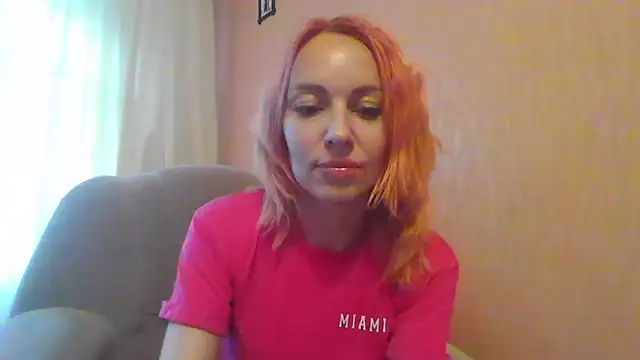 Snapshot of MashaSwan9977 chatting on 8, 9, 2025 MashaSwan9977 online show from 8, 9, 2025