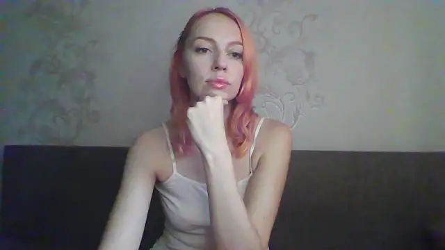 Snapshot of MashaSwan9977 chatting on 11, 10, 2025 MashaSwan9977 online show from 11, 10, 2025