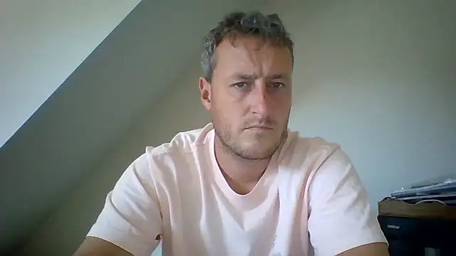 Londonlad818 online show from 5, 8, 2026