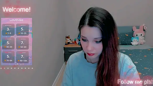 Kitten Alissa online show from 25, 4, 2026