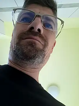 Snapshot of Horny_Man0911 chatting on 29, 9, 2025 Horny Man0911 online show from 29, 9, 2025