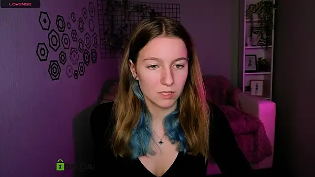 Snapshot of benny_duglas chatting on 18, 11, 2025 benny duglas online show from 18, 11, 2025