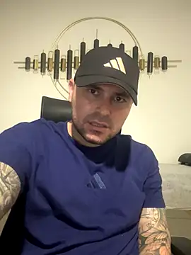 Snapshot of joshmahe chatting on 11, 9, 2025 joshmahe online show from 11, 9, 2025