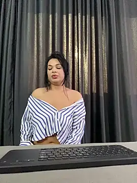 Snapshot of nattysx chatting on 5, 10, 2025 nattysx online show from 5, 10, 2025