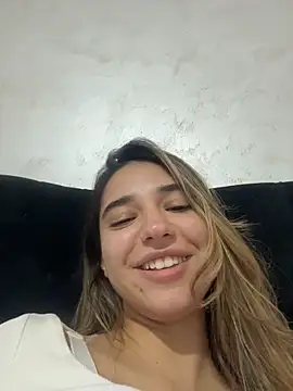 ItalianGirl online show from 18, 11, 2025