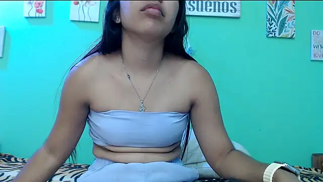 skinnysofia18 online show from 18, 2, 2026