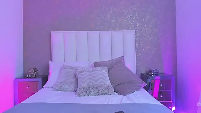 Snapshot of KaylieBrooks chatting on 23, 2, 2026 KaylieBrooks online show from 23, 2, 2026