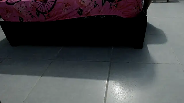 Snapshot of Luisa_Paul chatting on 30, 11, 2025 Luisa Paul online show from 30, 11, 2025