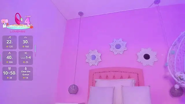 Snapshot of CannelaSmith chatting on 16, 12, 2025 CannelaSmith online show from 16, 12, 2025