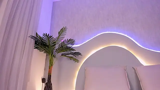 CannelaSmith online show from 14, 4, 2026