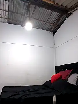 karly hot  online show from 28, 3, 2026